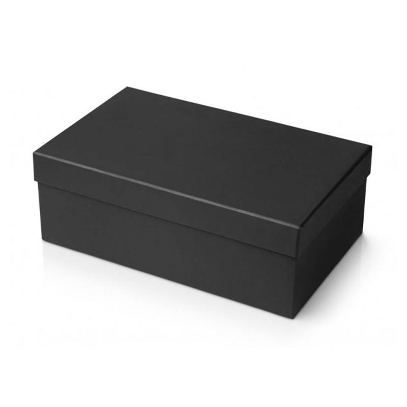 Depositphotos_137798520-Stock-Foto-Black-Shoe-Box-Box-Aisly-On